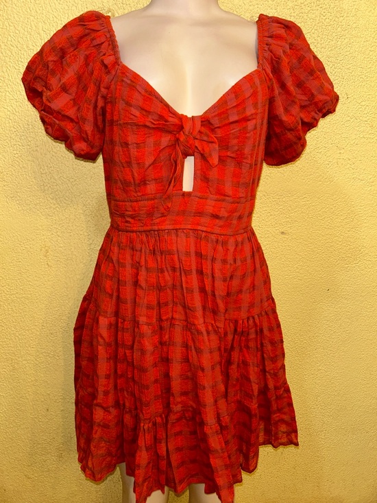 Trixxi Dresses & Skirts - Trixxi Red Tie-Front Puff Sleeve Asymmetrical Dress